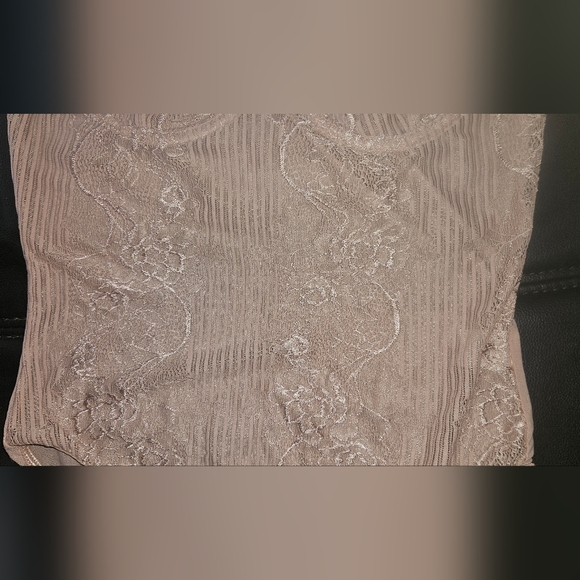 Blashe Pale Pink Lace Tank Top Bodysuit size L Large Blāshe - Picture 5 of 8